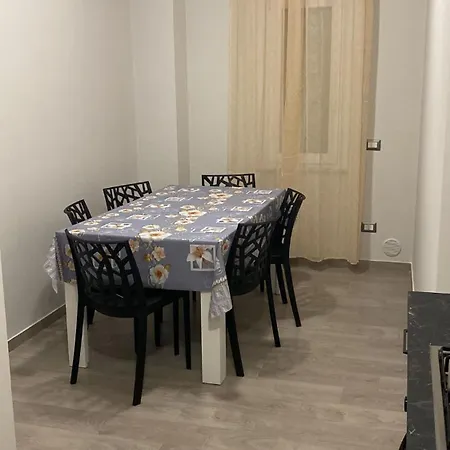 The Sisters בית הארחה 3*